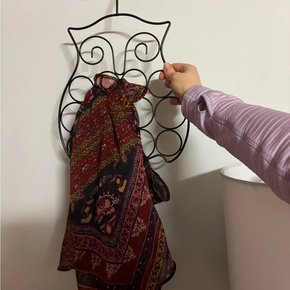Metal Owl Scarf Hanger